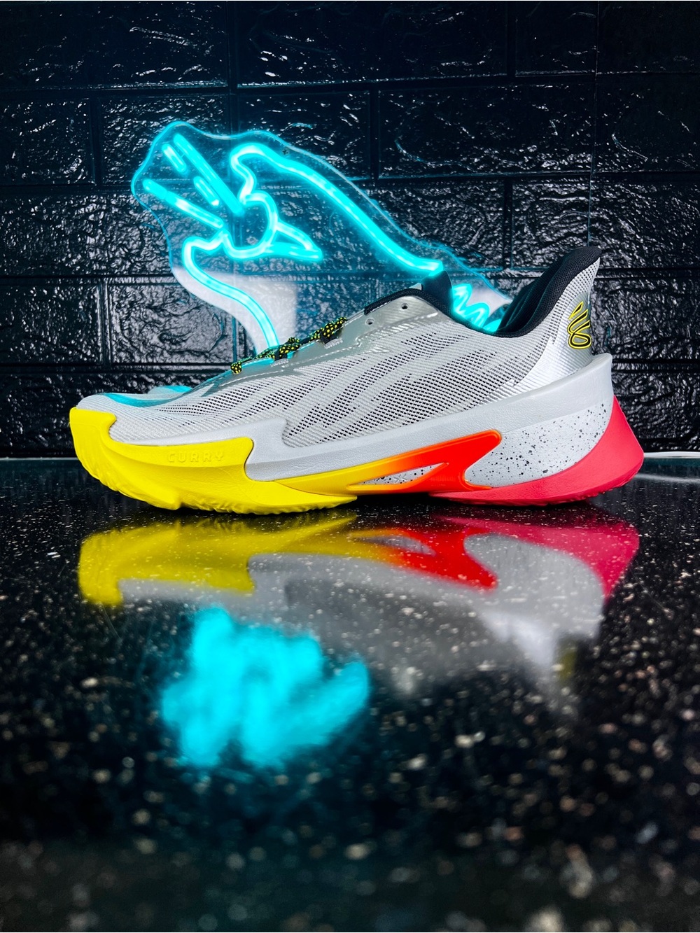 Under Armour Curry Series 7 World Tour Men’s Basketball Shoes Sneakers - 13